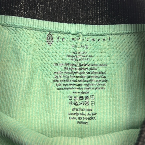 Free People Movement Happiness Runs Prajna Shorts M/L Green NWOT - Picture 4 of 4